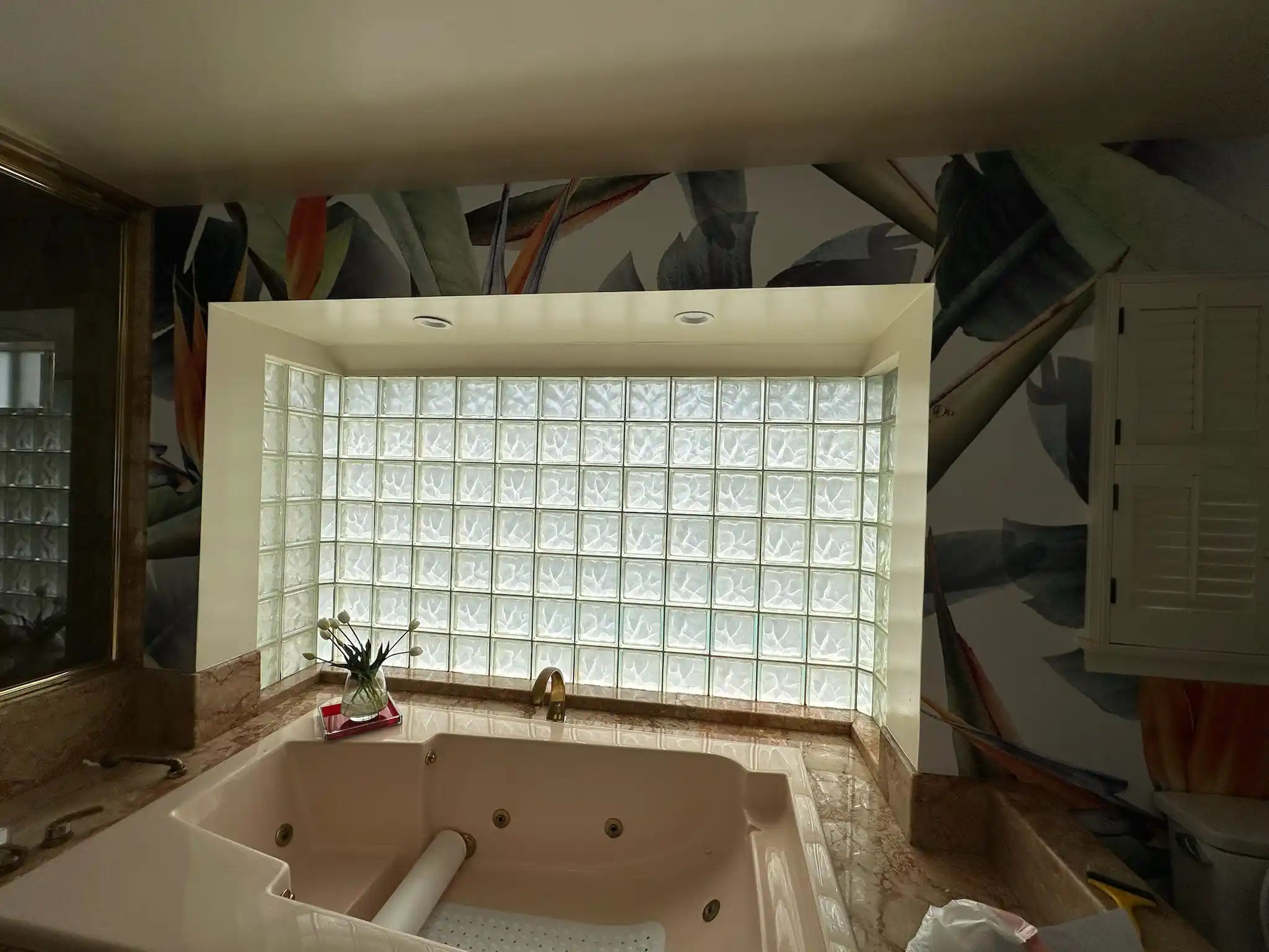 Wallpaper installer at work in Southfield neighborhood Michigan