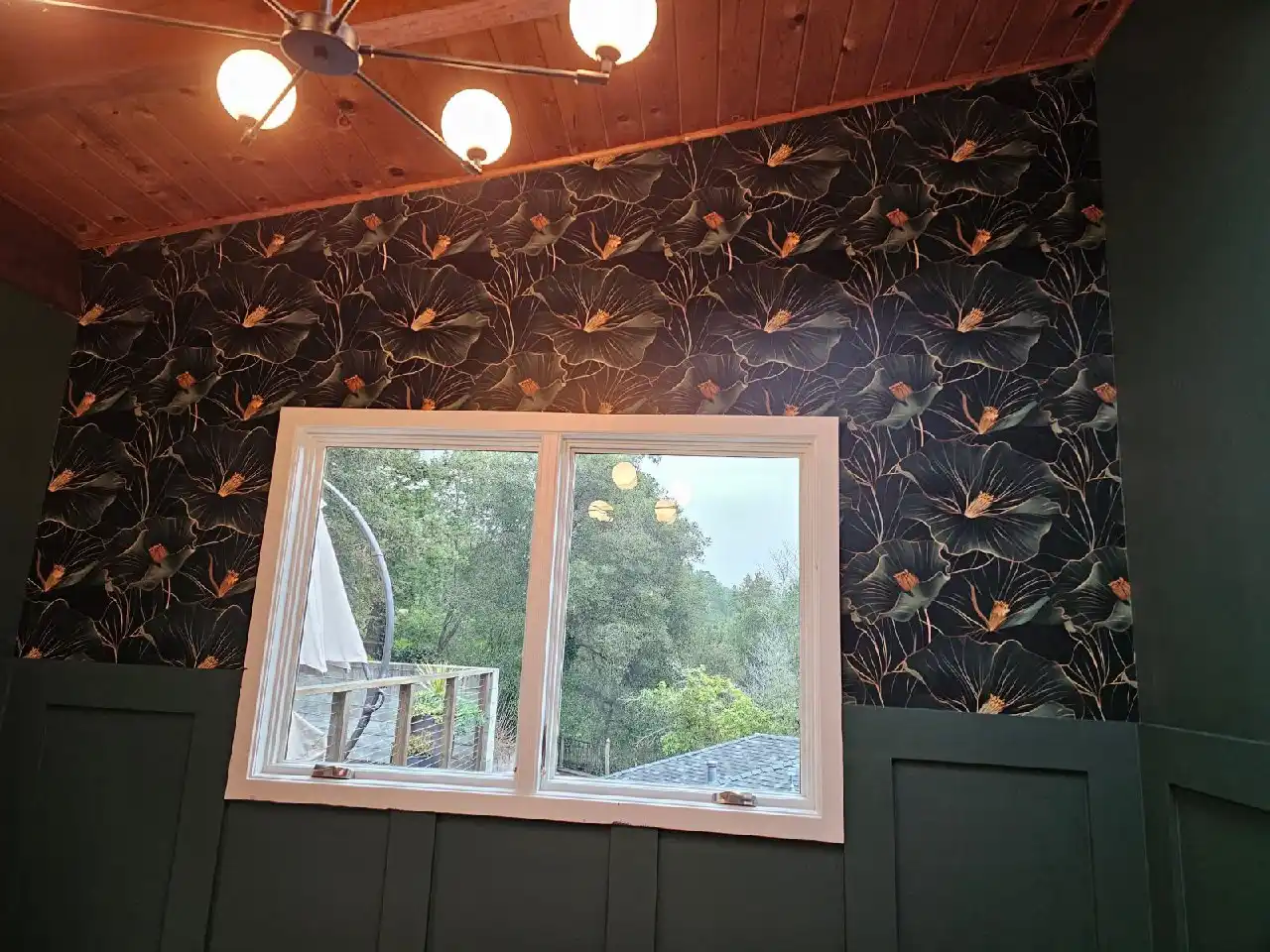 Wallpaper installation Warren Michigan